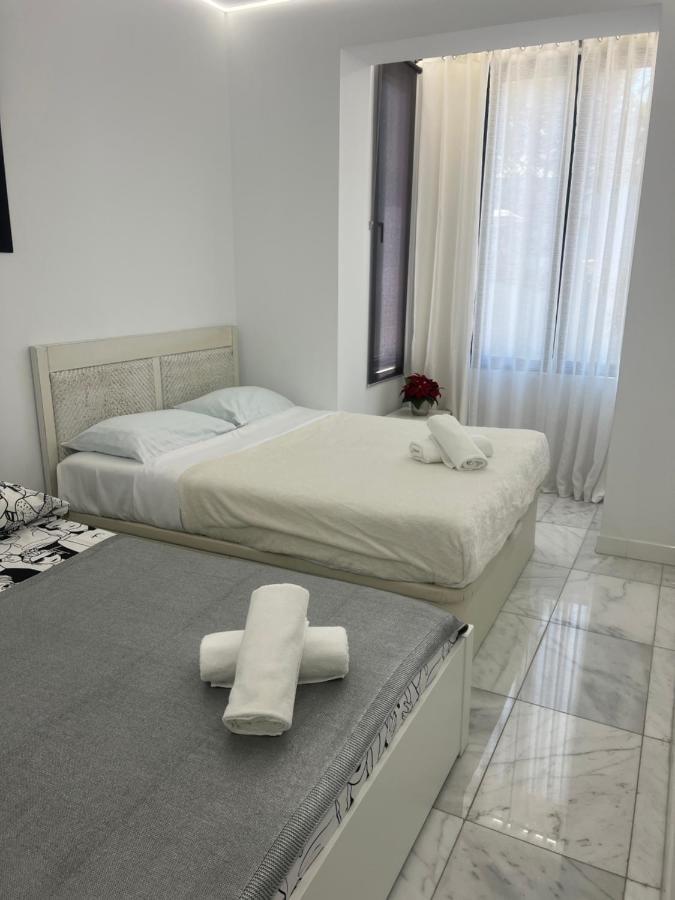 Deluxe House Valencia Villa ภายนอก รูปภาพ